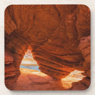 Posavasos Escena de una cueva de arenisca erosionada