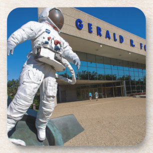 Posavasos Escultura de hombre en el espacio
