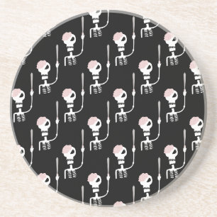 Posavasos esqueleto de Halloween con una espada 