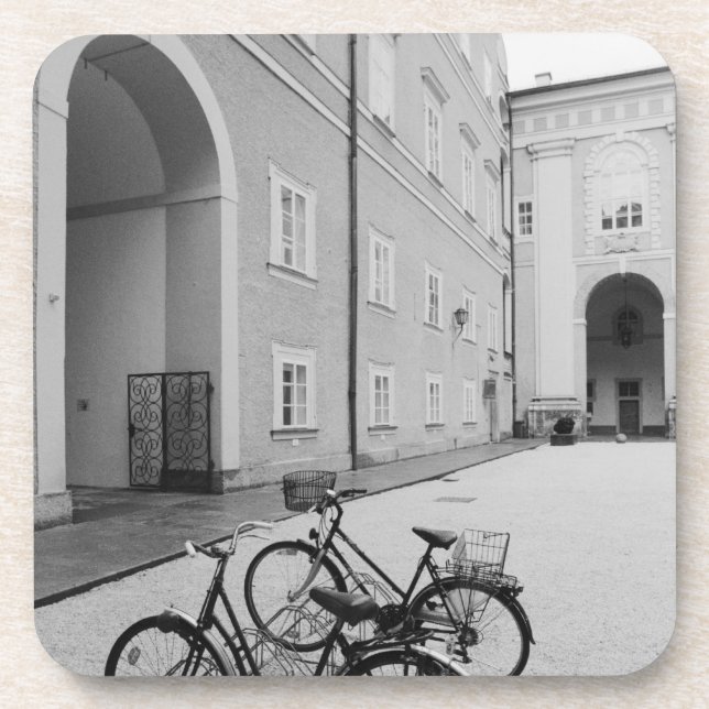 Posavasos Europa, Austria, Salzburgo. Bicicletas en (Frente)