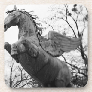 Posavasos Europa, Austria, Salzburgo. Estatua de caballo ala