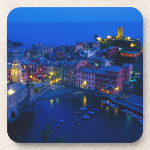 Posavasos Europa, Italia, Cinque Terre, Vernazza. La colina