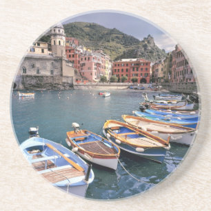 Posavasos Europa, Italia, Vernazza. Barcos pintados brillant