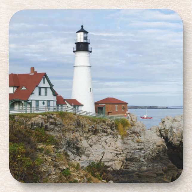 Posavasos Faro de Portland Headlight en la orilla rocosa (Frente)