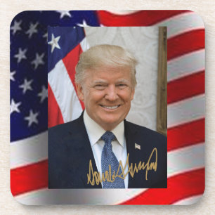 POSAVASOS FIRMADO POR EL PRESIDENTE TRUMP