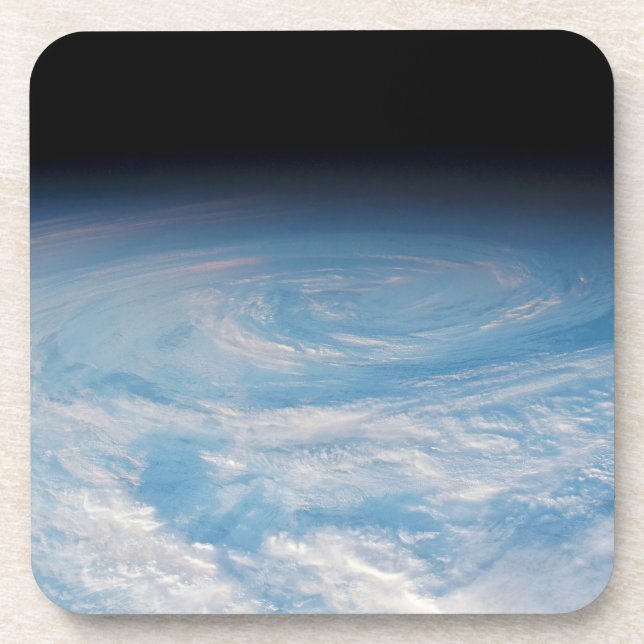 Posavasos Formación de nubes circulares sobre el Océano Pací (Frente)