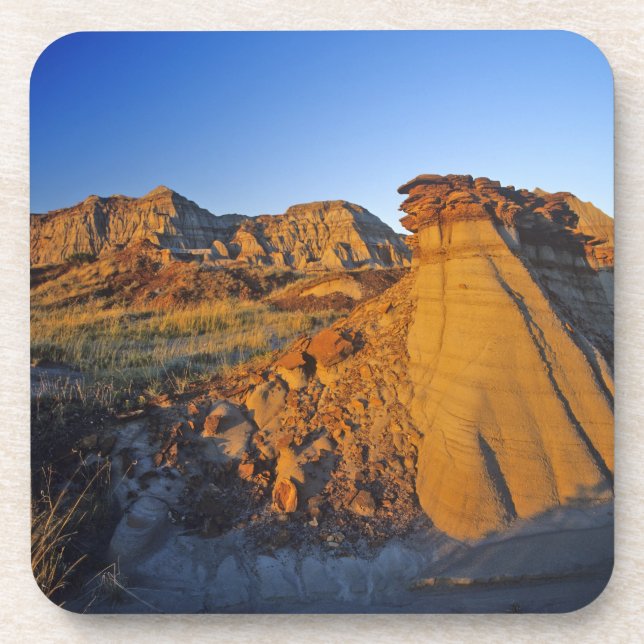 Posavasos Formaciones de Badlands en el Parque Provincial Di (Frente)
