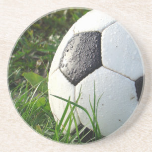 Posavasos Fútbol~ Bola de pies en el campo