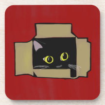 Gato en un rojo de la caja