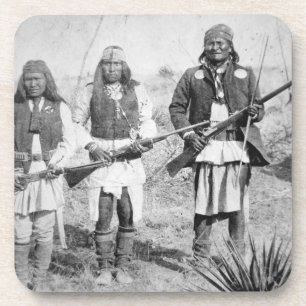 Posavasos Geronimo y tres de sus guerreros de Apache, 1886