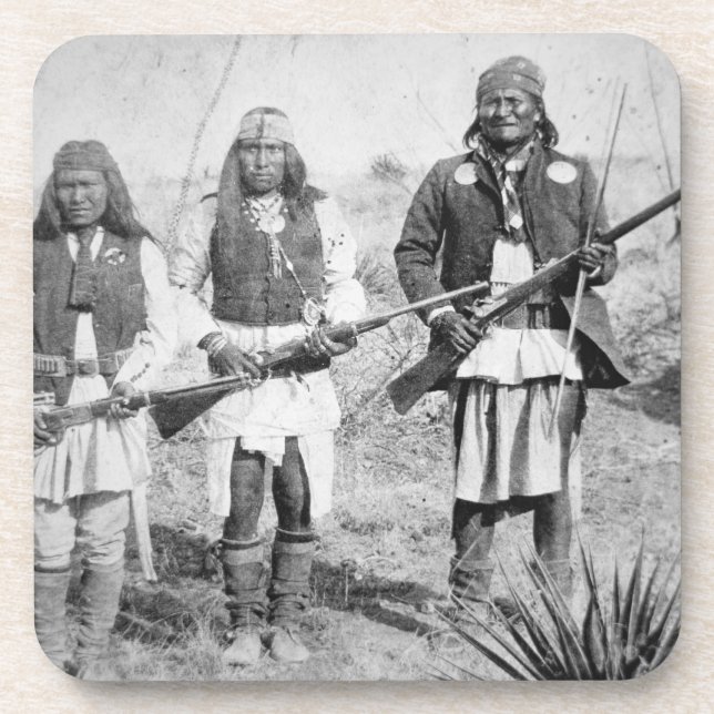 Posavasos Geronimo y tres de sus guerreros de Apache, 1886 (Frente)