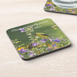 Posavasos Goldfinch en una flor harebell