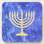 Posavasos Hanukkah Snowstorm Menorah<br><div class="desc">Una menorah de oro brillante Hanukkah superpuesta en una imagen fractal azul y blanco que recuerda a copos de nieve en una tormenta. ¡Chag Sameach!</div>
