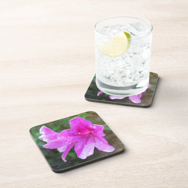 Posavasos Hermosas flores rosadas de jardín con gotas de llu (Lado Derecho)
