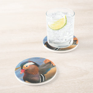 Posavasos Hermoso pato mandarín en el estanque