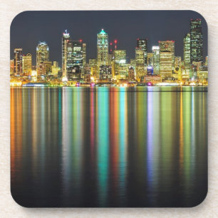 Posavasos Horizonte de Seattle en la noche con la reflexión