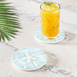 Posavasos Ilustracion acuático Ocean Sand Dollar Seashell<br><div class="desc">Disfrute de una atmósfera costera y relájese con el aire del océano en su decoración con nuestra hermosa montaña rusa de arena. El diseño presenta nuestro original ilustracion de color agua pintado a mano,  azul acuático y dólar. Perfecto para los amantes del océano y de la playa.</div>