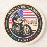 Posavasos Ir a la motocicleta Sun Road Montana<br><div class="desc">Camino al sol hecho con un emblema vintage de estilo angustiado. Se encuentra en una famosa ruta panorámica en Montana y en el Parque Nacional del Glaciar.</div>
