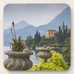 Posavasos Italia, provincia de Lecco, Varenna. Villa Monaste