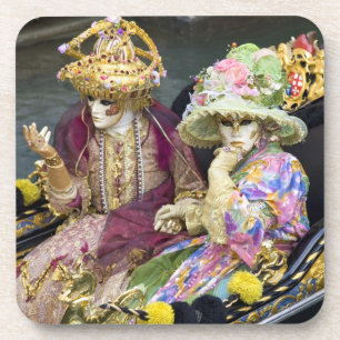 Posavasos Italia, Venecia. Pareja vestida con trajes para