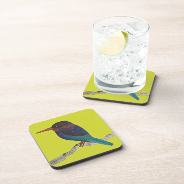 Posavasos Javan Kingfisher en una montaña (Lado Derecho)