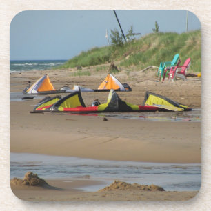 Posavasos Kitesurfers by Lake Michigan 