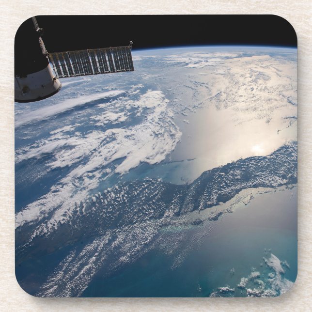 Posavasos La Estación Espacial Internacional Sobre El Atlánt