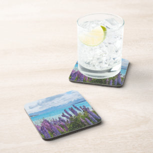 Posavasos lavanda en la orilla del lago