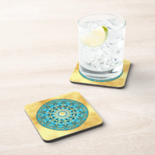 Posavasos Mándala azul dorado sobre fondo de oro suave