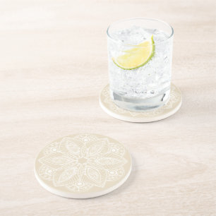 Posavasos Mandala blanca exótica con fondo beige