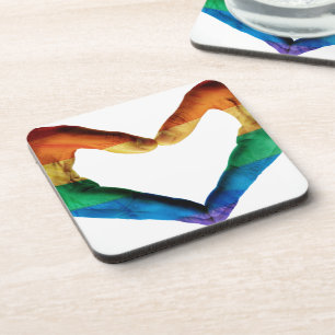 Posavasos Manos pintadas como corazón del arco iris
