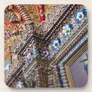 Posavasos México, Querétaro. Detalle dentro de católico o