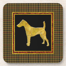 Modelo liso del tweed del oro del fox terrier