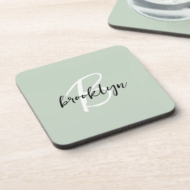 Posavasos Monograma de letra script en verde sage y negro y  (Lado Izquierdo)