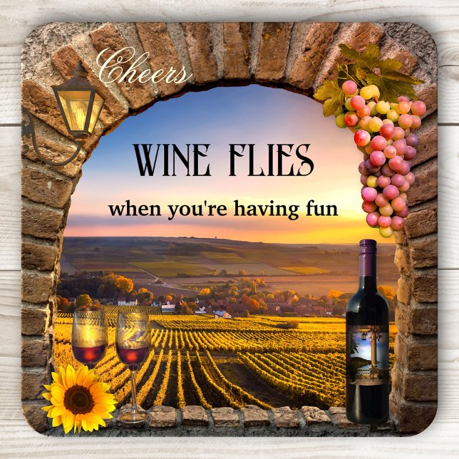 Posavasos Monstruo de vino de arte italiano original (Italian design coaster with a wine theme and Roman arch with grapes)