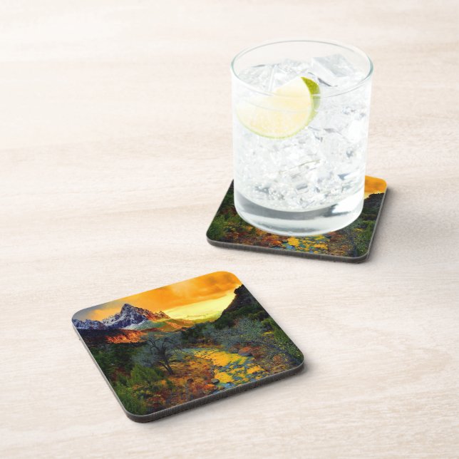 Posavasos Montañas con cubierta de nieve Árboles y arroyos (Lado Derecho)