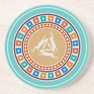 Posavasos motivo de tres liebres y patrón de geometría vinta