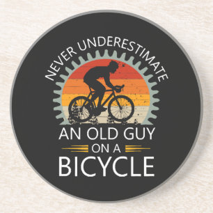 Posavasos Nunca Subestimes a un Viejo Tipo en una Bicicleta