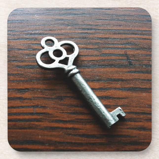 Posavasos Ornate Key en una caja de madera (Frente)