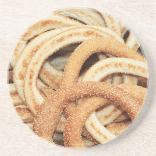 Posavasos Pan redondo tradicional en la montaña rusa griega