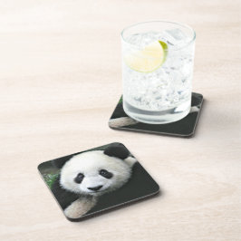 Posavasos Panda Gigante Entre Hierba Verde