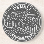 Posavasos Parque nacional de Denali Monolina Montaña Alaska<br><div class="desc">Diseño de monolina denali. El parque tiene terreno de tundra,  bosque de abetos y glaciares,  el parque alberga vida silvestre incluyendo osos pardos,  lobos,  alces,  caribú y ovejas de Dall.</div>