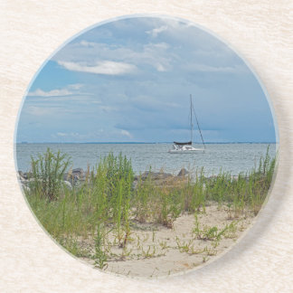 Posavasos Pasando por una playa aislada