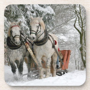 Posavasos Paseo en Sleigh en el bosque nevado