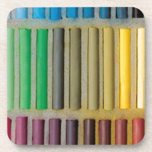 Posavasos pasteles cretácicos sobre el color