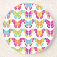 Patrón de mariposa arco iris crudo