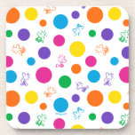 Posavasos Patrón de punto de polka arcoiris de Woodstock<br><div class="desc">Este lindo diseño presenta al mejor amigo de Snoopy,  Woodstock en un colorido patrón de puntos polka.</div>