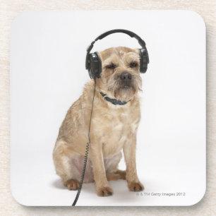 Posavasos Perro pequeño con auriculares