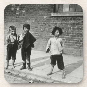 Posavasos Pilluelos de calle en Lambeth (foto de b/w)