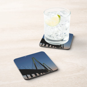 Posavasos Puente del Jr. de Arturo Ravenel en la oscuridad